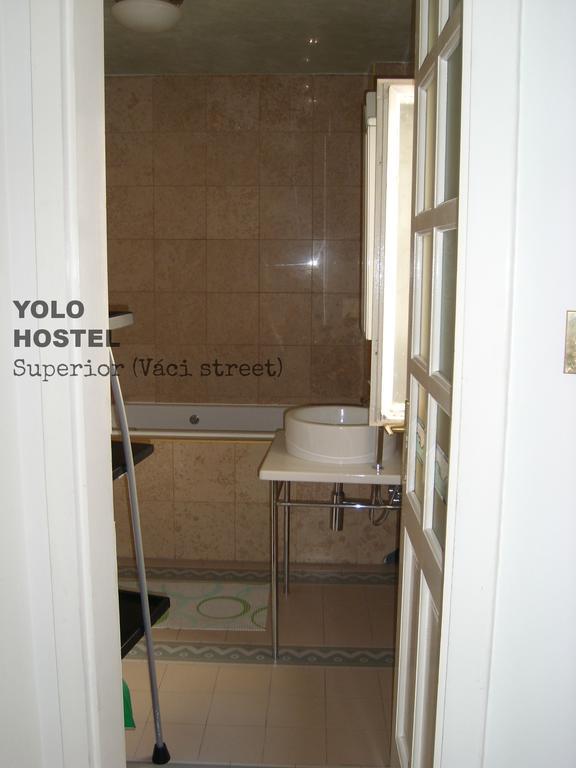 Yolo Hostel Budapest Zimmer foto